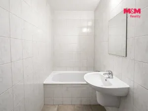 Pronájem bytu 1+kk, Karviná - Hranice, Čsl. armády, 32 m2