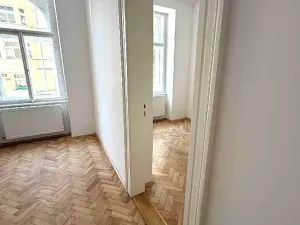Prodej kanceláře, Praha - Bubeneč, Jana Zajíce, 63 m2