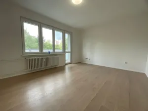 Pronájem bytu 2+1, Třinec, Dukelská, 60 m2