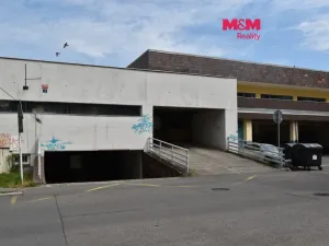 Pronájem garáže, Praha, Hviezdoslavova, 18 m2