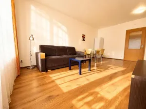 Pronájem bytu 2+kk, Praha - Karlín, Křižíkova, 51 m2