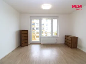 Pronájem bytu 1+kk, Praha - Dolní Měcholupy, Honzíkova, 28 m2