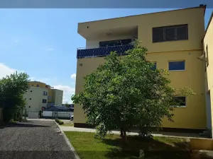 Pronájem skladu, České Budějovice, Hraniční, 420 m2