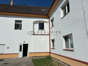 Pronájem bytu 3+1, České Budějovice, V Oblouku, 80 m2