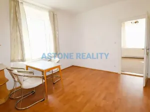 Pronájem bytu 3+kk, Praha - Strašnice, Nad vodovodem, 66 m2