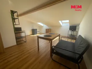 Pronájem bytu 3+kk, Nupaky, 80 m2