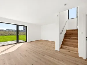 Prodej rodinného domu, Chýně, Bronzová, 183 m2