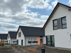 Prodej rodinného domu, Dříteč, 159 m2