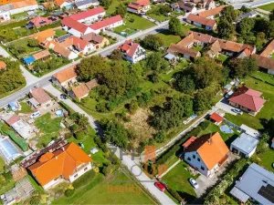 Prodej pozemku pro bydlení, Strážkovice, 1703 m2