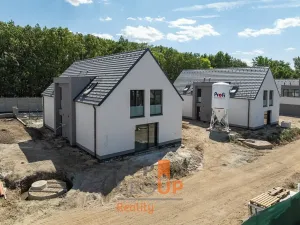 Prodej rodinného domu, Kobylnice, 338 m2