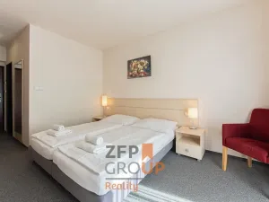 Prodej ubytování, Lysice, nám. Osvobození, 1400 m2