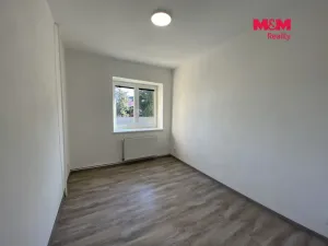 Pronájem bytu 2+1, Krnov - Pod Cvilínem, Zeyerova, 50 m2