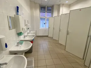 Pronájem kanceláře, Hodonín, Bratislavská, 490 m2