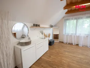 Pronájem obchodního prostoru, Hradec Králové - Kukleny, Pražská třída, 23 m2