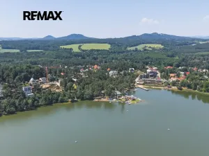 Prodej komerčního pozemku, Doksy, 3913 m2