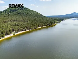 Prodej komerčního pozemku, Doksy, 3913 m2