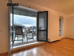 Pronájem bytu 3+kk, Poděbrady, Hakenova, 88 m2