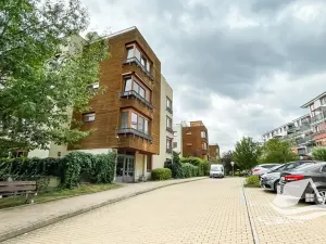 Pronájem bytu 3+kk, Praha - Smíchov, Na Císařce, 101 m2