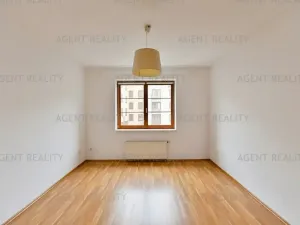 Pronájem bytu 2+kk, Praha - Břevnov, Slavníkova, 57 m2