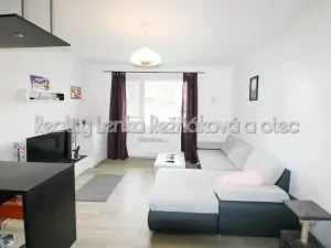 Pronájem bytu 1+kk, Mikulov, Dukelská, 27 m2