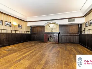 Prodej obchodního prostoru, Rakovník, Husovo náměstí, 1100 m2