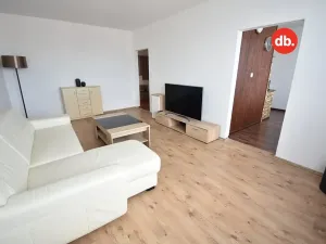 Pronájem bytu 2+1, Karlovy Vary, Dvořákova, 67 m2