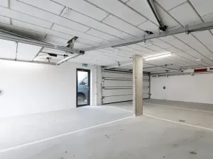 Pronájem garáže, Praha - Zličín, Na Radosti, 16 m2