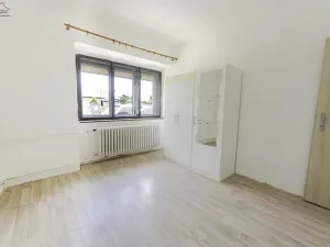 Prodej komerční nemovitosti, Račiněves, 435 m2