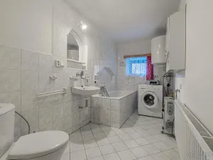 Prodej rodinného domu, Suchdol, 210 m2