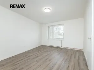Prodej bytu 1+1, Čistá, nám. Václavské, 43 m2