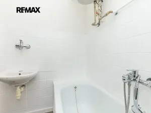 Prodej bytu 1+1, Čistá, nám. Václavské, 43 m2
