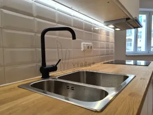 Pronájem bytu 1+kk, Praha - Vršovice, Holandská, 27 m2