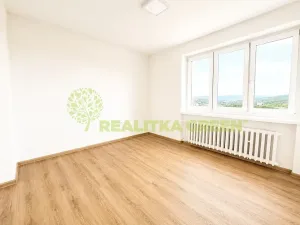 Prodej bytu 3+1, Zlín, Slovenská, 81 m2