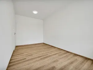 Prodej bytu 2+kk, Praha - Vysočany, Pod Harfou, 42 m2