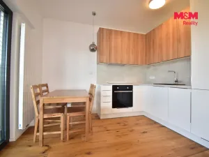 Pronájem bytu 1+kk, Praha - Hlubočepy, Kurandové, 36 m2