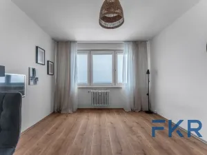 Pronájem bytu 1+kk, Praha - Háje, Hlavatého, 27 m2
