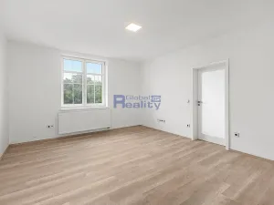 Prodej bytu 2+kk, Hořice, Jablonského, 54 m2