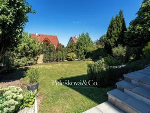 Prodej vícegeneračního domu, Praha - Štěrboholy, Pod areálem, 333 m2