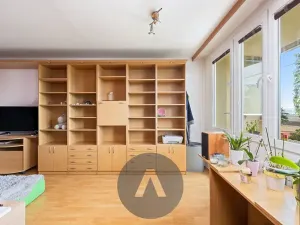 Prodej bytu 3+1, Kolín, Rimavské Soboty, 67 m2