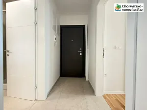 Prodej bytu 3+kk, Novalja, Chorvatsko, 60 m2