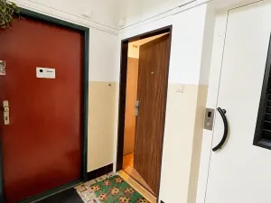 Pronájem bytu 2+kk, Praha - Vršovice, Vršovická, 51 m2