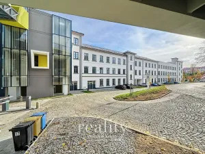 Pronájem bytu 2+kk, Jihlava, Křižíkova, 96 m2