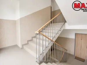 Pronájem bytu 2+1, Praha - Malešice, Lipecká, 52 m2
