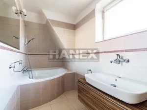 Pronájem rodinného domu, Praha - Dejvice, Hermelínská, 180 m2