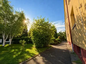 Prodej bytu 3+1, Průhonice, Školní, 60 m2