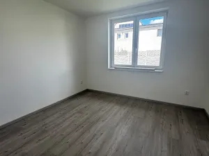 Pronájem bytu 2+kk, Plaňany, 67 m2
