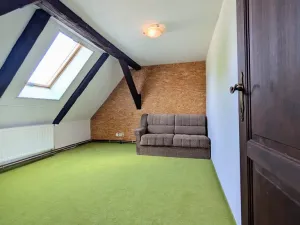 Pronájem bytu 3+kk, Jince, Eškova, 75 m2