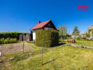 Prodej chaty, Hradec Králové - Slatina, 385 m2