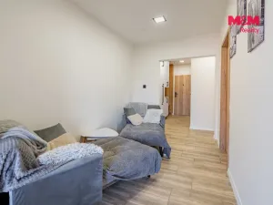 Prodej bytu 3+1, Hluboká nad Vltavou, Nerudova, 66 m2