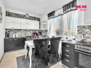 Prodej rodinného domu, Staré Jesenčany, 110 m2